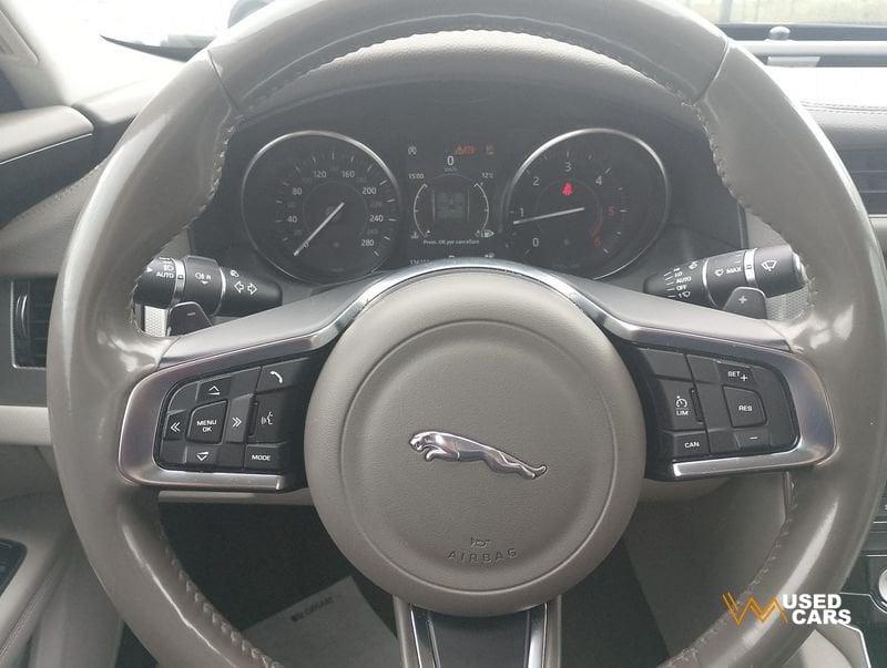 Jaguar XF 2.0D 240cv 4WD PORTFOLIO AUTO