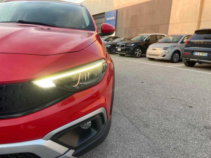 FIAT Tipo 5p 1.0 t3 Cross 100cv