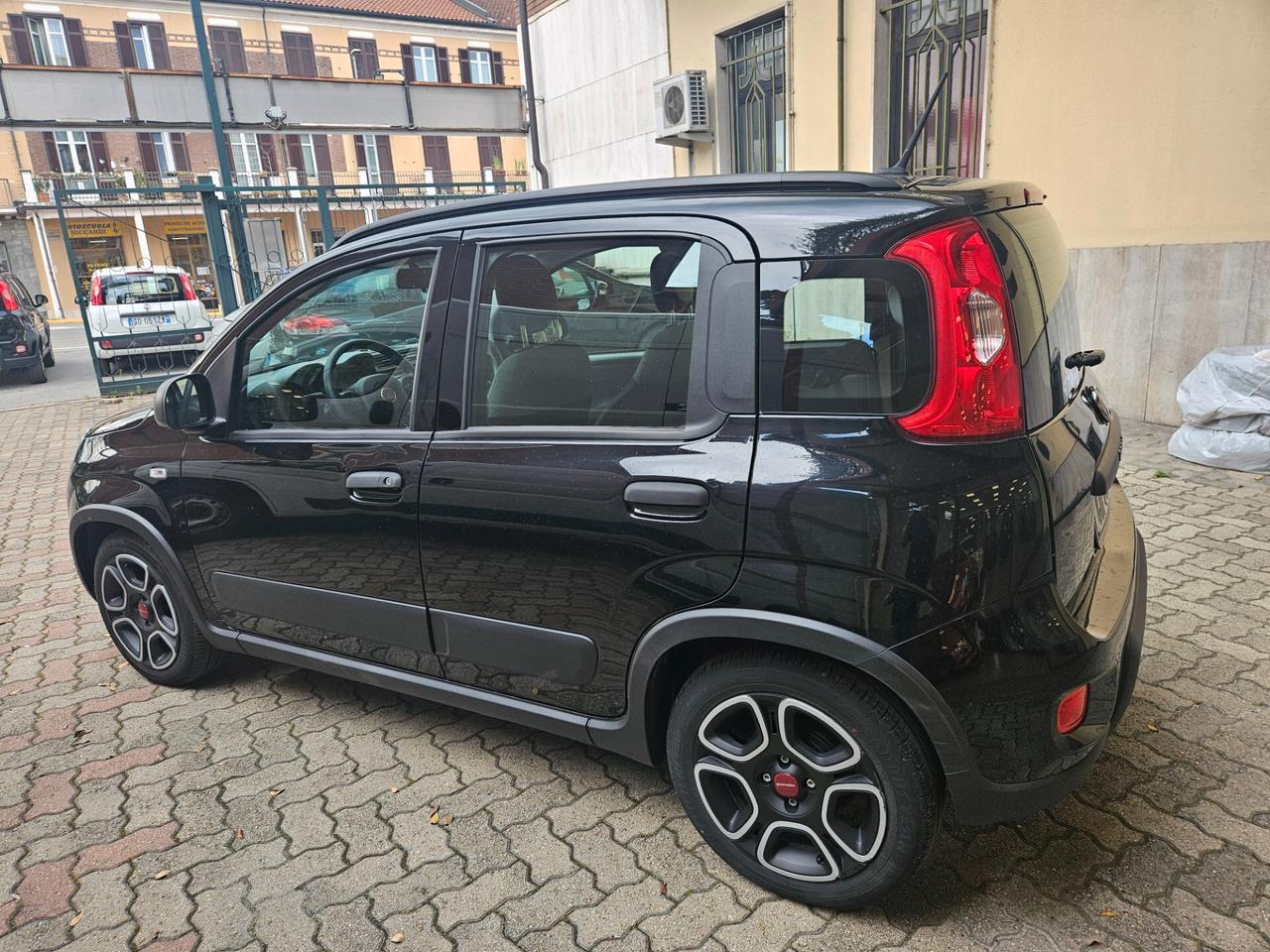 Fiat Panda 1.0 FireFly S&S Hybrid City Life km 3300!!!
