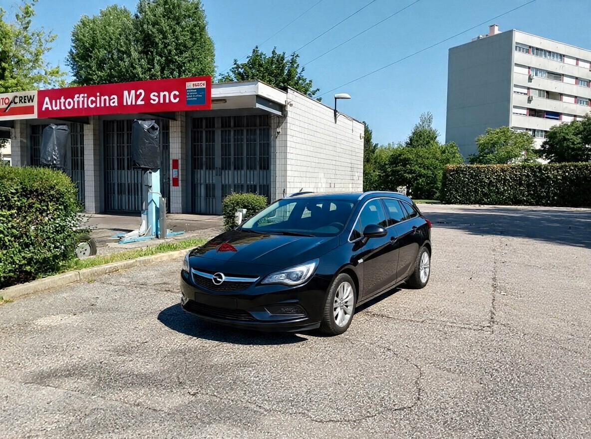 Opel Astra 1.7 CDTI tutta tagliandata Opel perfetta pari al nuovo unica proprietaria