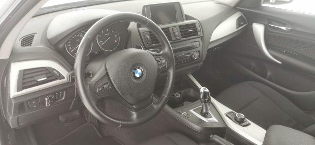 BMW 120 d 5p. Unique - CAMBIO AUTOMATICO