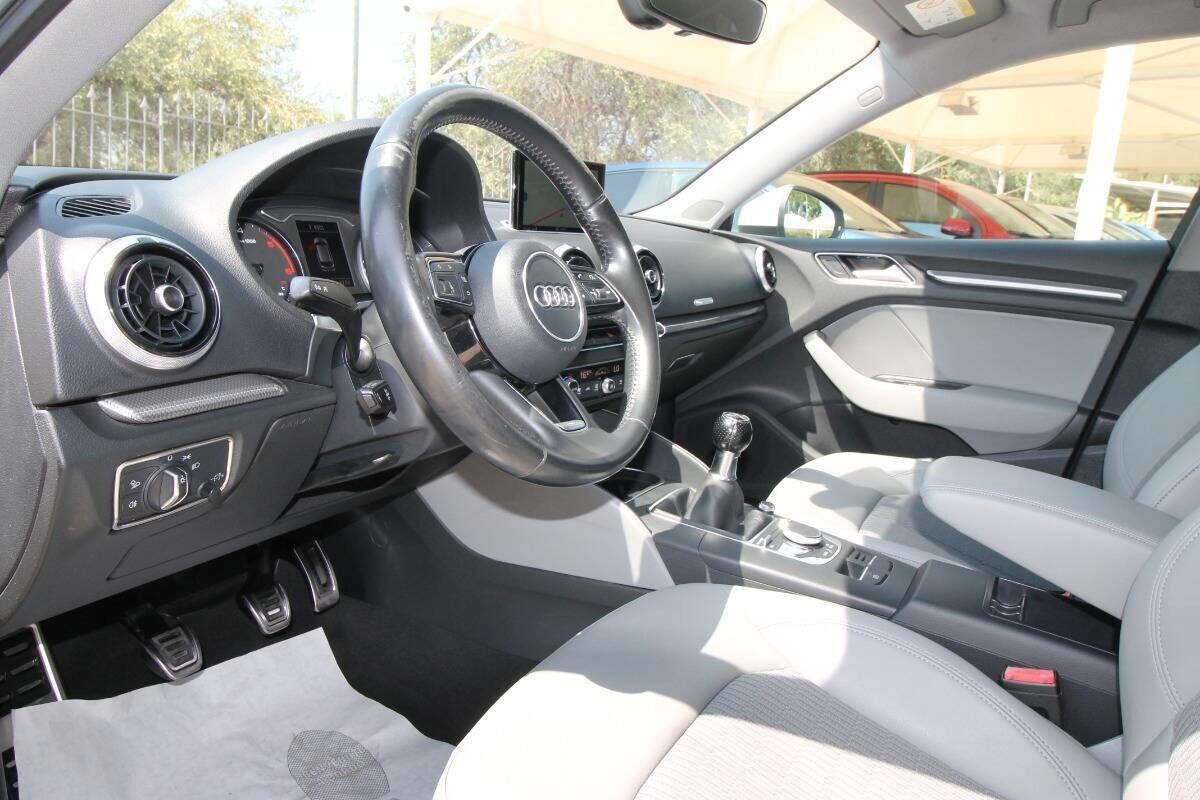 Audi A3 SPB 1.6 TDI Design 110cv |11.2016