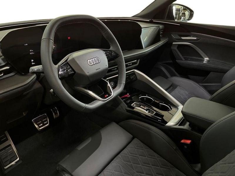 Audi Q5 II 2025 Sportback Sportback 2.0 tdi mhev+ S line edition quattro 204cv s-tr