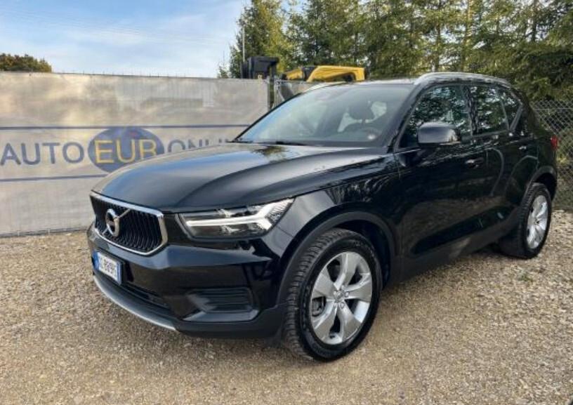 Volvo XC40 b4 awd geartronic momentum
