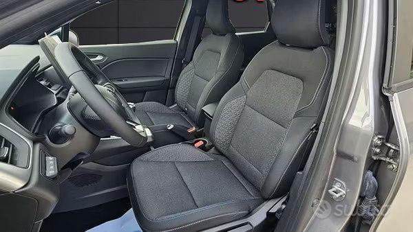 Renault Captur 1.2 TCe ECO-G 120CV MY26 EVOLUTION TUA DA €208