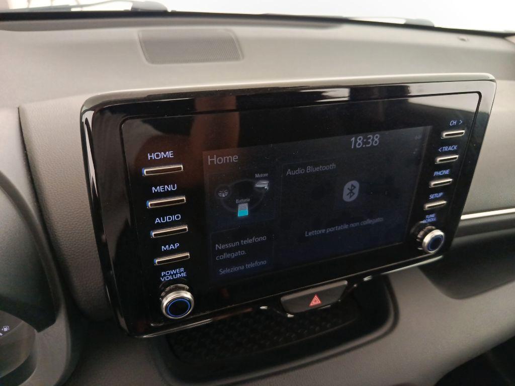TOYOTA Yaris 4ª serie - Yaris 1.5 Hybrid 5 porte Business