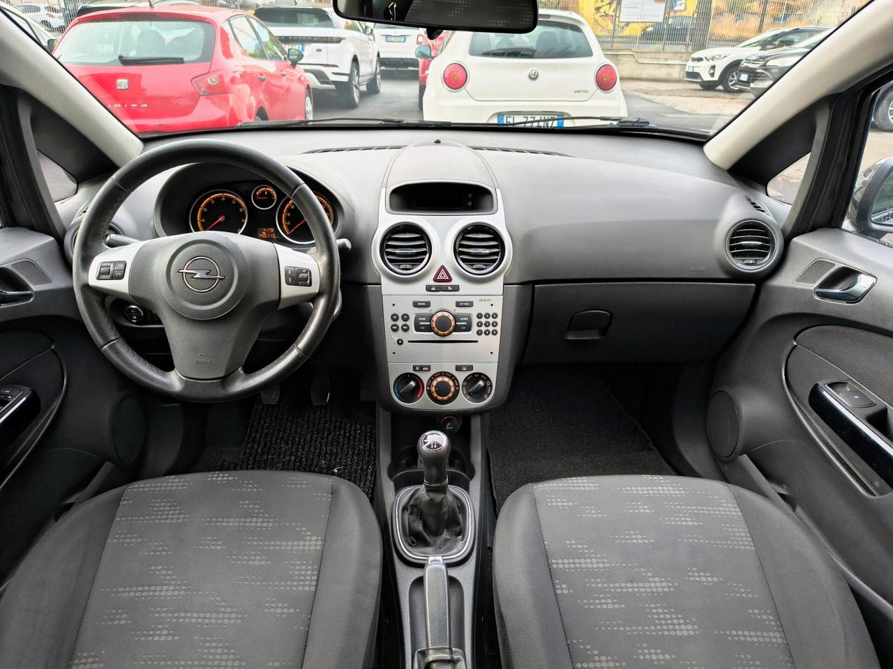 OPEL CORSA 1.2 BENZINA 140.000 KM 2011