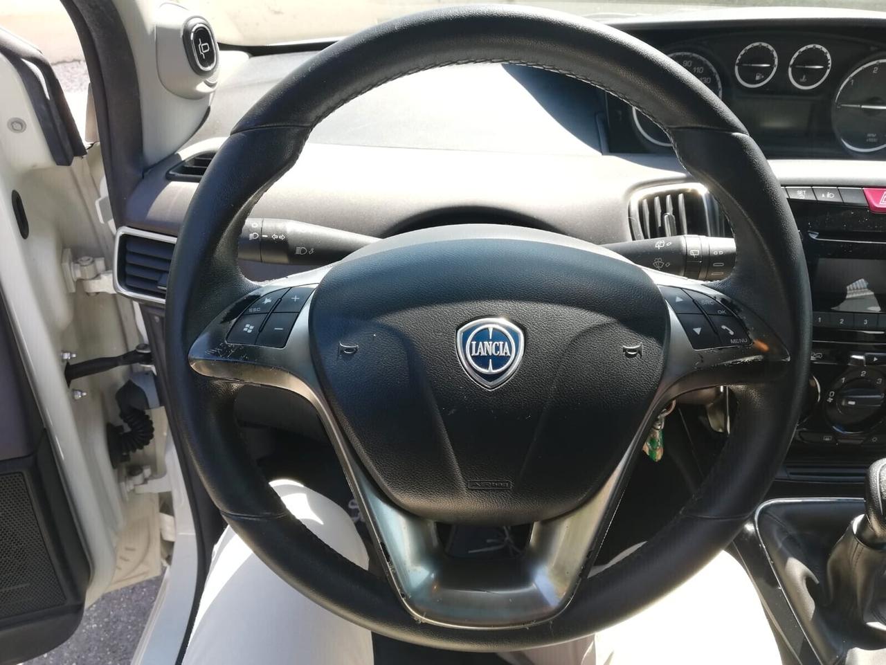 Lancia Ypsilon ANNO 2012 1.3 MJT 16V 95 CV 5 porte S&S Platinum