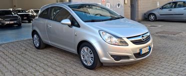 Opel Corsa 1.2 3porte Sport NeopatentatiOK