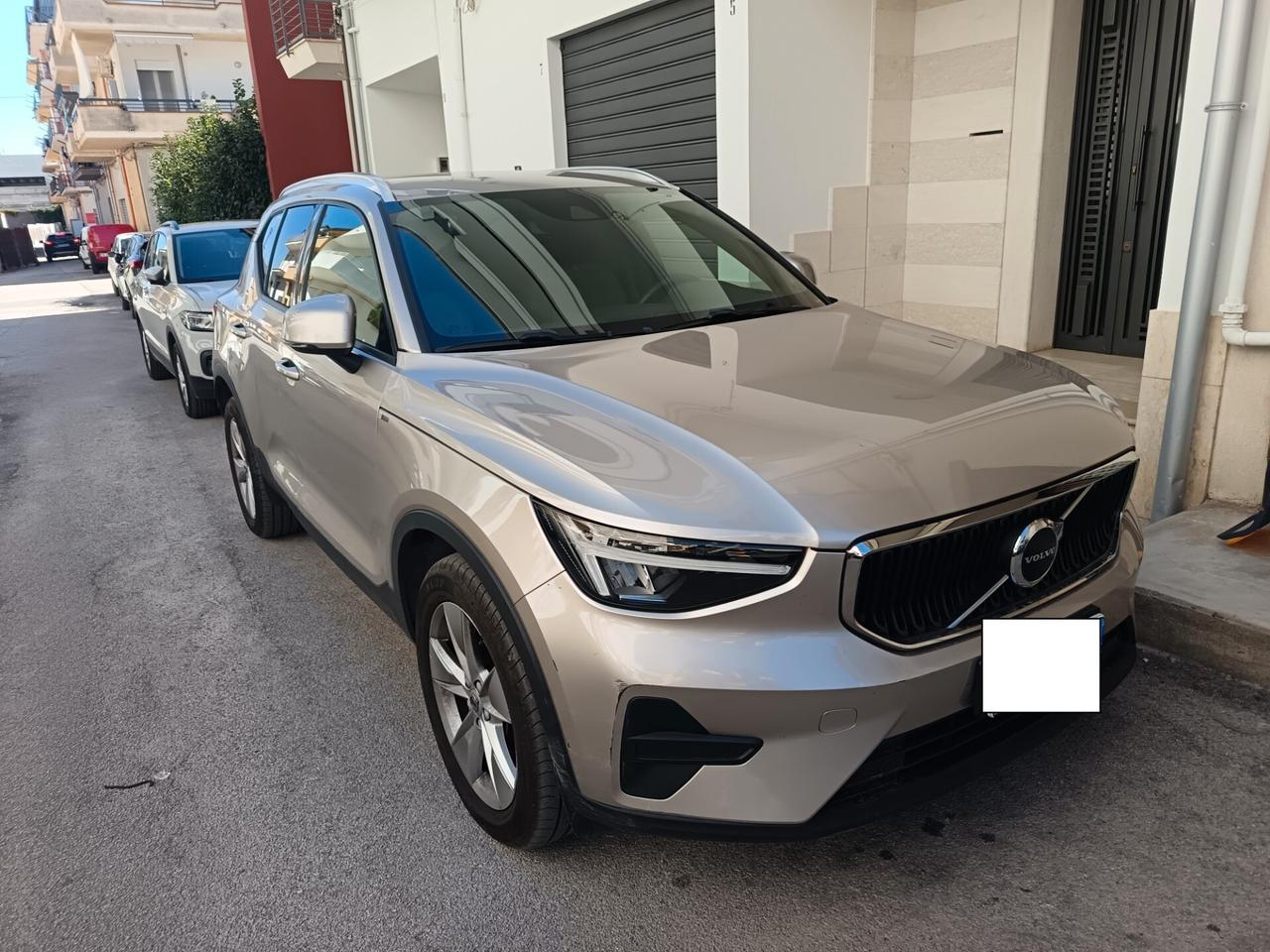 Volvo XC40 Core Autocarro N1 Detraibile al 100%