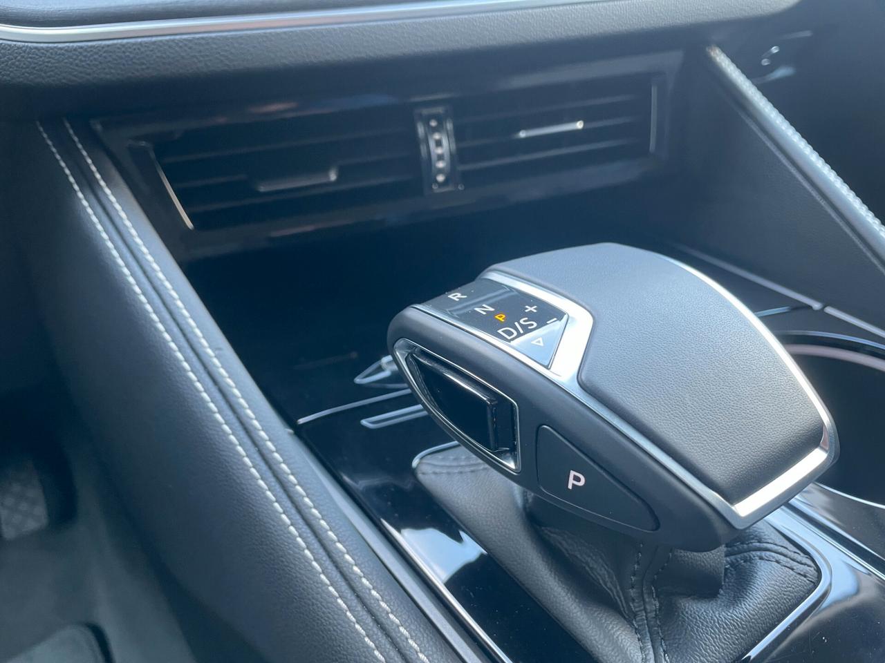 Volkswagen Touareg 3.0 V6 TDI SCR Elegance