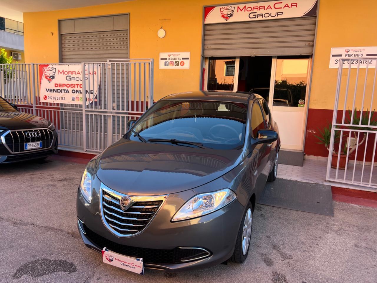 Lancia Ypsilon 1.2 69 CV 5 porte GPL Ecochic Silver
