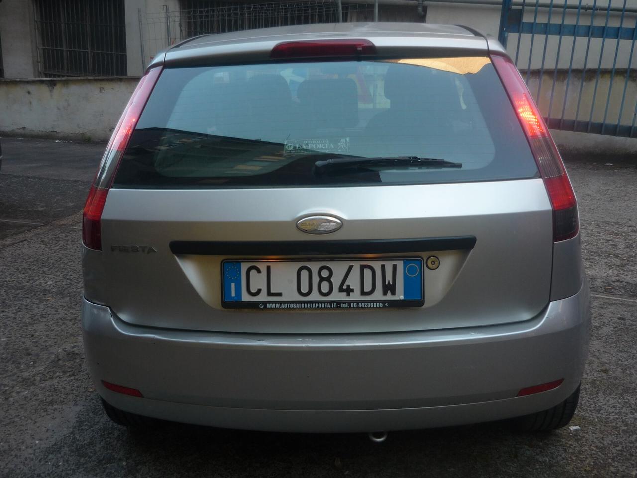 Ford Fiesta 1.2 16V 3p. Ghia