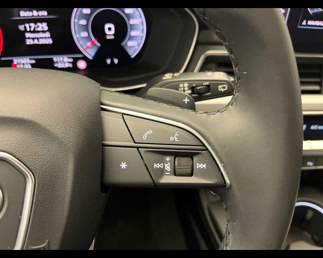 AUDI A4 Avant 35 TFSI S tronic Business Advanced