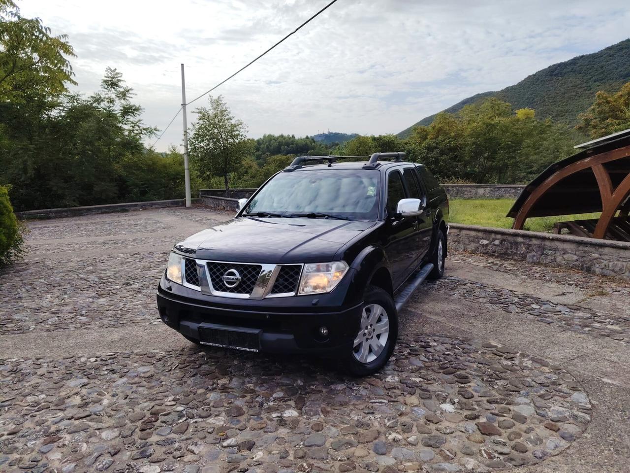Nissan Navara 2.5 dCi 4 porte Double Cab XE