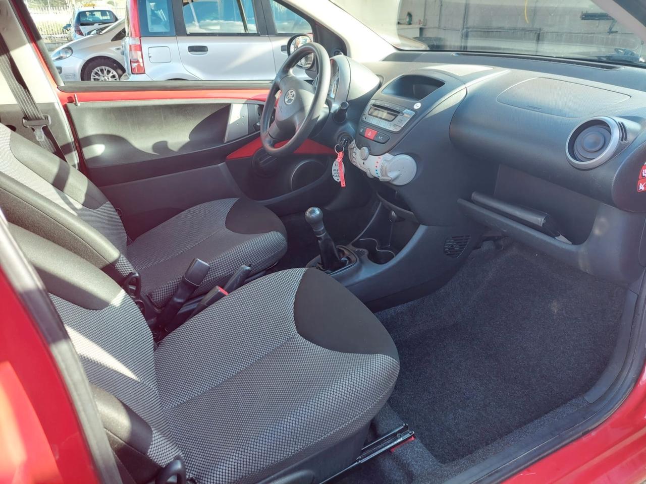 Toyota Aygo 1.0 12V VVT-i 3 porte Active