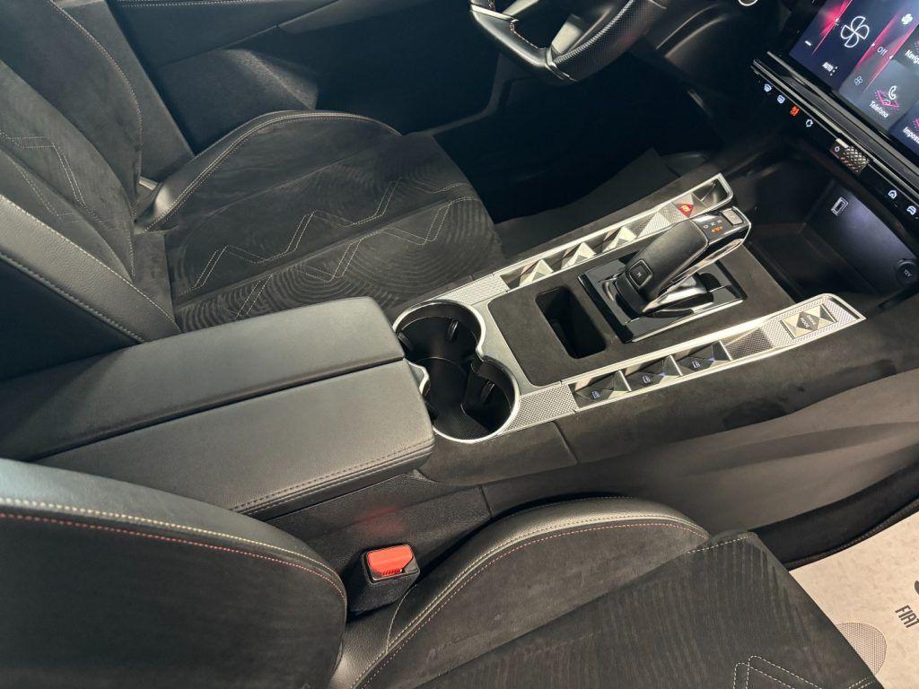 DS DS7 Performance Line + STRAFULL 1.5 BlueHDi AUTOMATICO