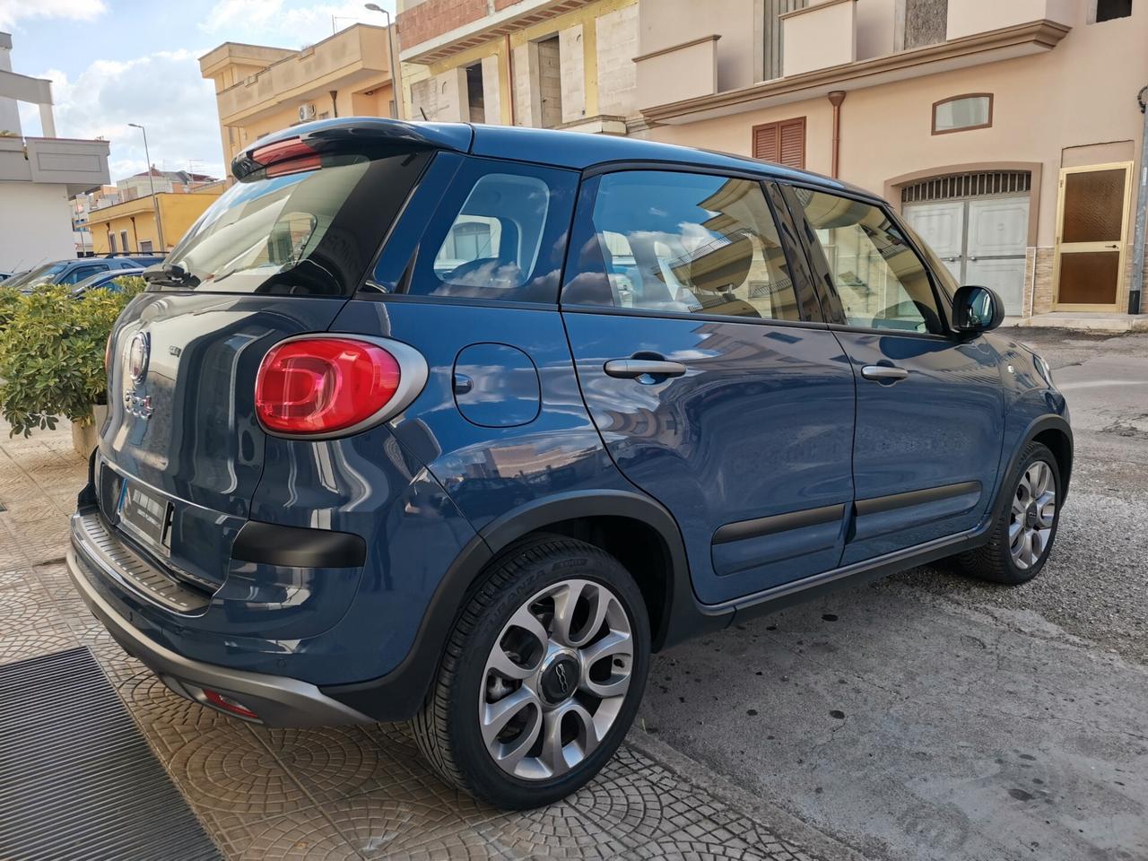 Fiat 500L 1.6Mj 2018 CROSS