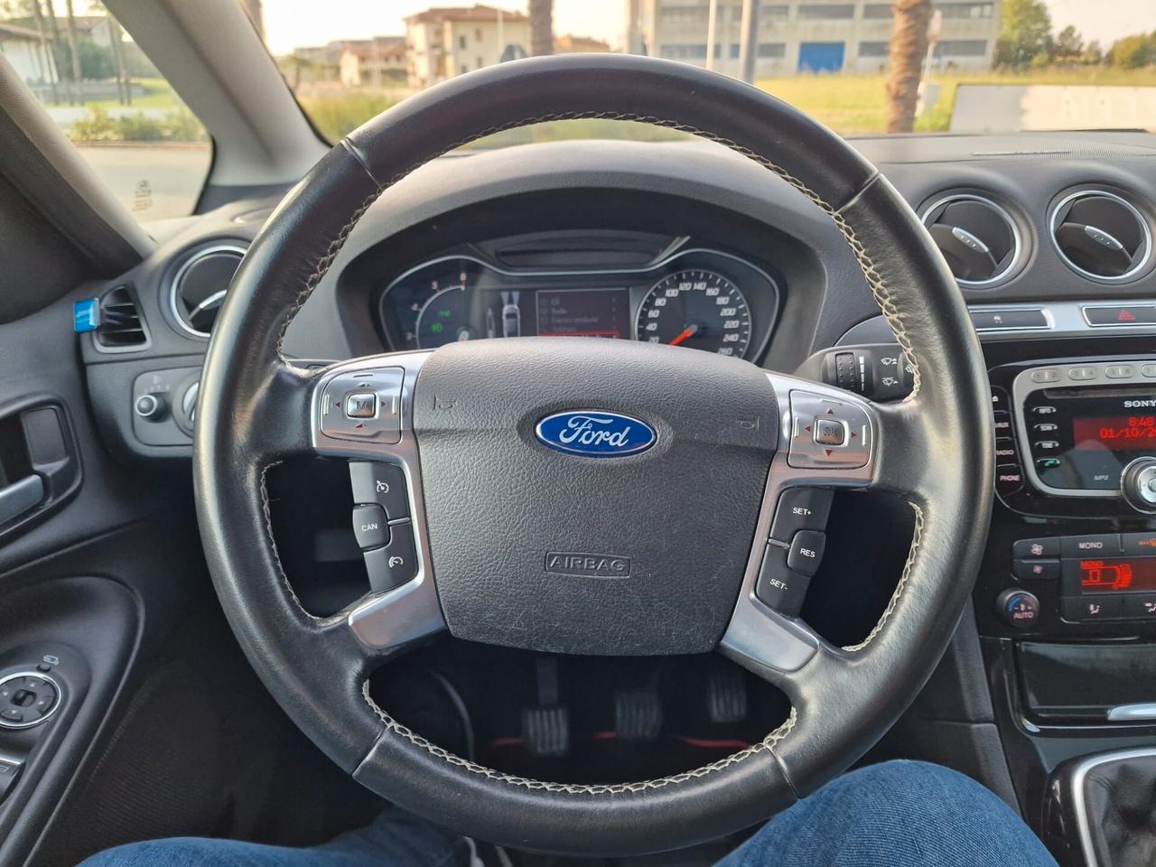 Ford S-Max 2.0 TDCi 163CV New Titanium