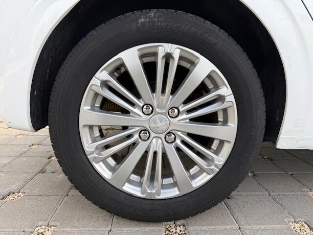 Peugeot 208 PureTech 82 5 porte Allure 2018