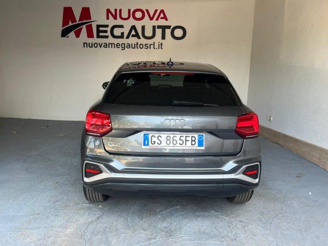 AUDI Q2 30 TDI S line Edition