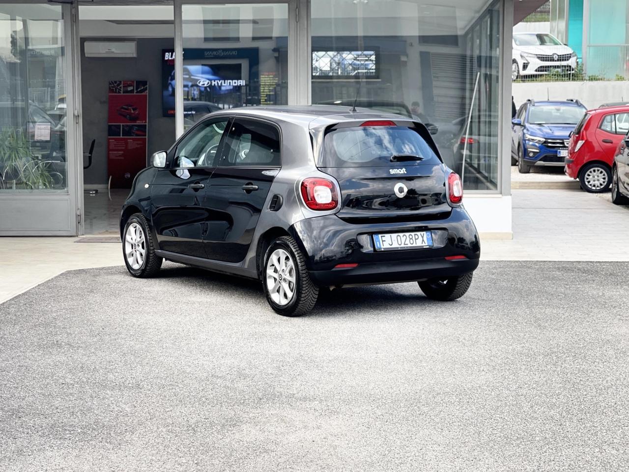Smart ForFour 1.0 Benzina 71CV E6 Neo - 2017