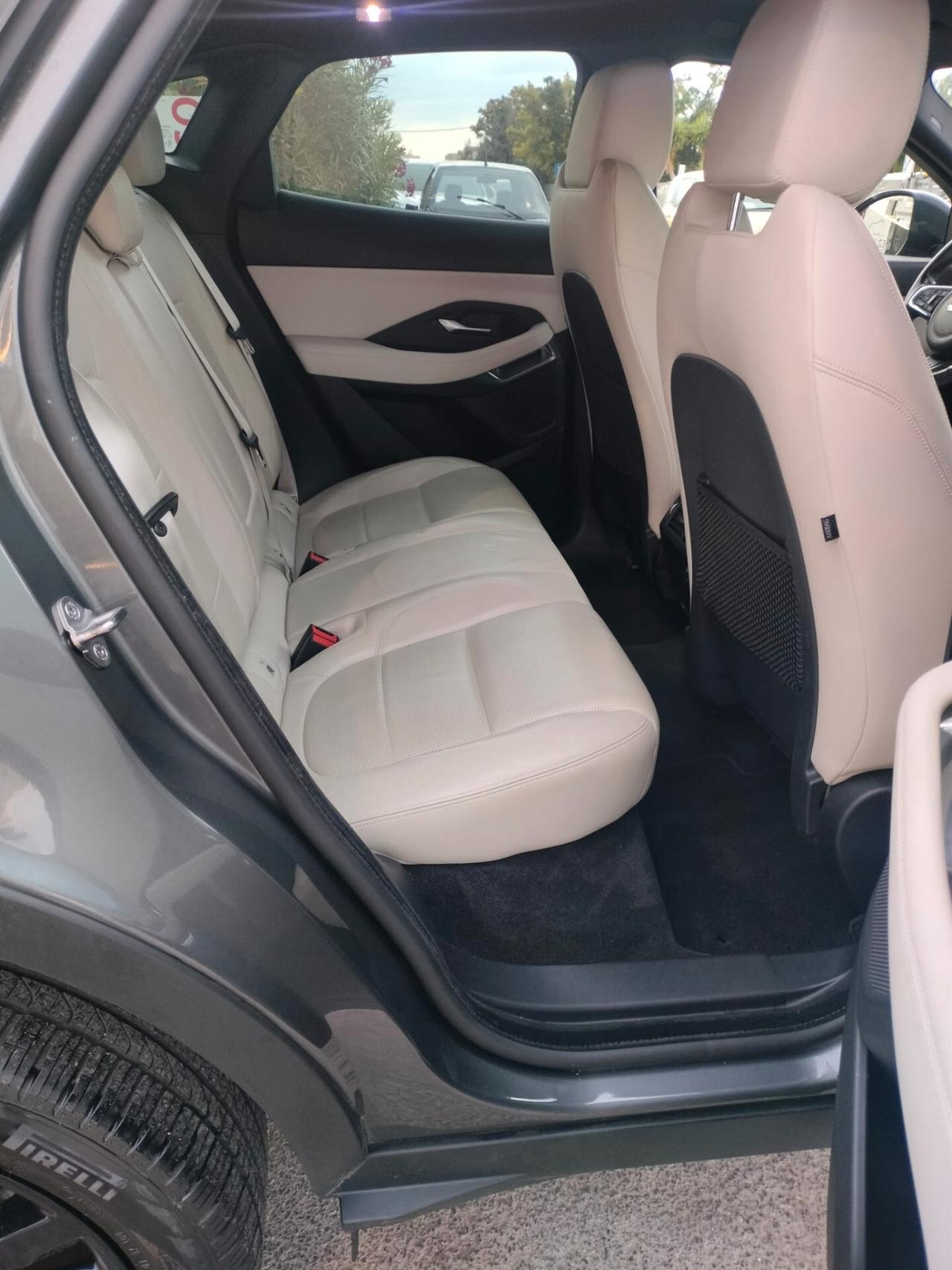 Jaguar E-Pace 2.0D 150 CV AWD aut. R-Dynamic HSE