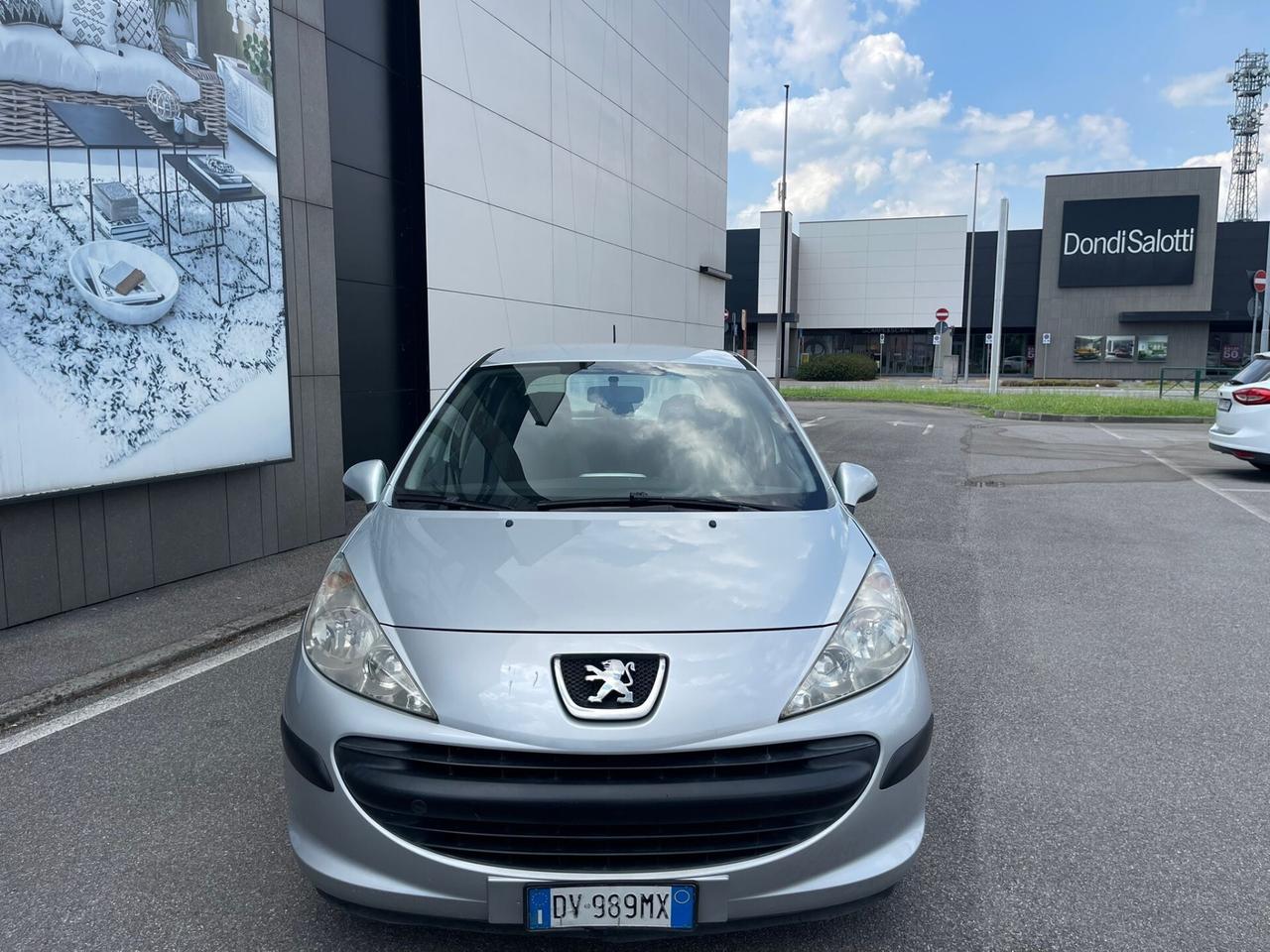 Peugeot 207 1.4 8V 75CV 5p. Energie Sport