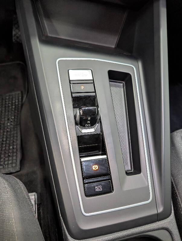 Volkswagen Golf 2.0 tdi Life 115cv dsg