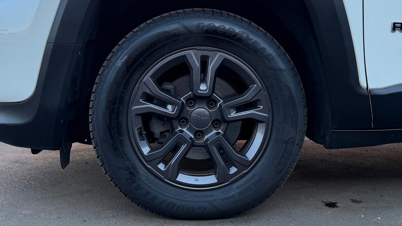 JEEP RENEGADE 1.6 LONGITUDE MJT 130CV - NEOPATENTATI