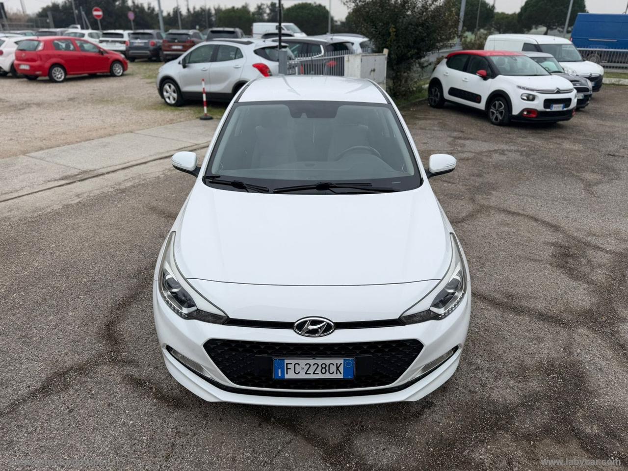 HYUNDAI i20 1.2 84 CV 5p. Econext Comfort