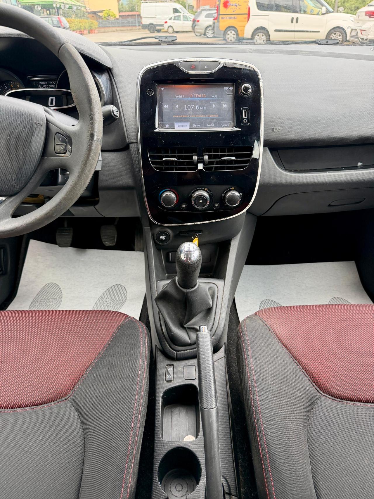 Renault Clio 1.2 75CV 5 porte Live - ok neopatentato