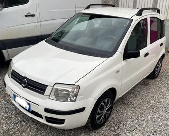 Fiat Panda 1.2 benzina e gas adatta neopatentati
