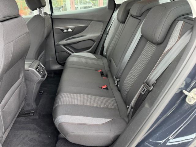 Peugeot 3008 1.5 bluehdi Active Business s&s 130cv eat8