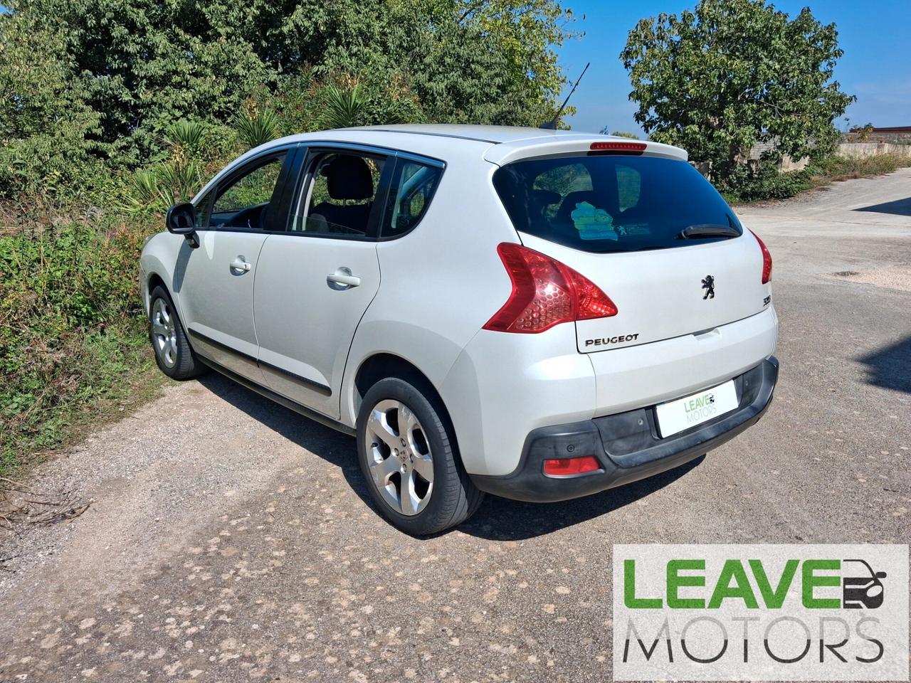 Peugeot 3008 1.6 HDi 112CV (M1591)