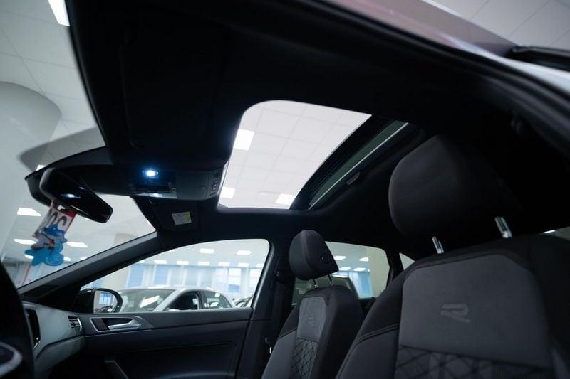 Volkswagen Taigo 1.0 tsi R-Line 110cv