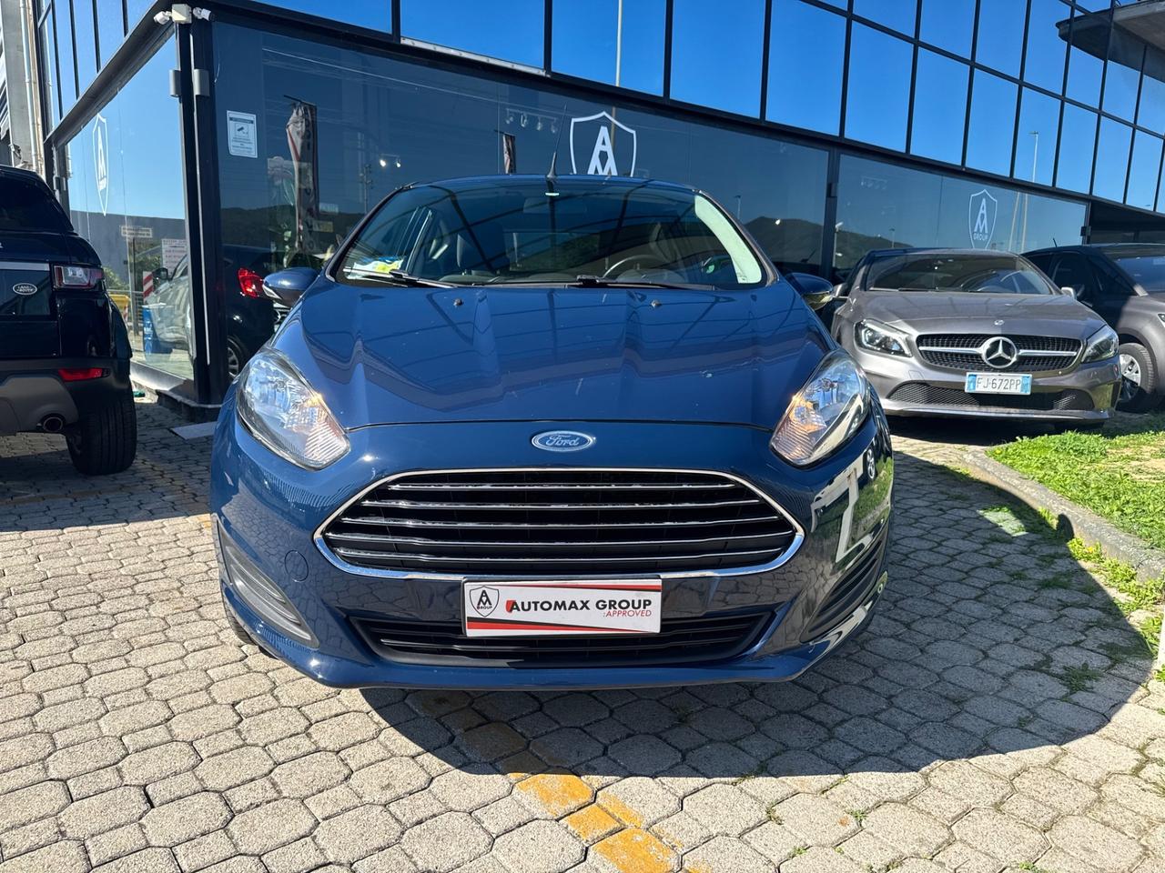 Ford Fiesta 1.5 TDCi 75CV 3 porte Black & White Edition