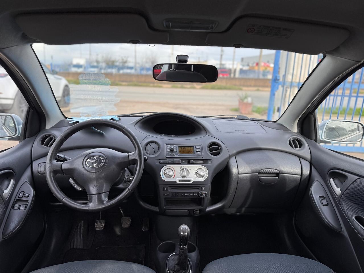 Toyota Yaris 1.4 tdi D-4D cat 5 porte Sol