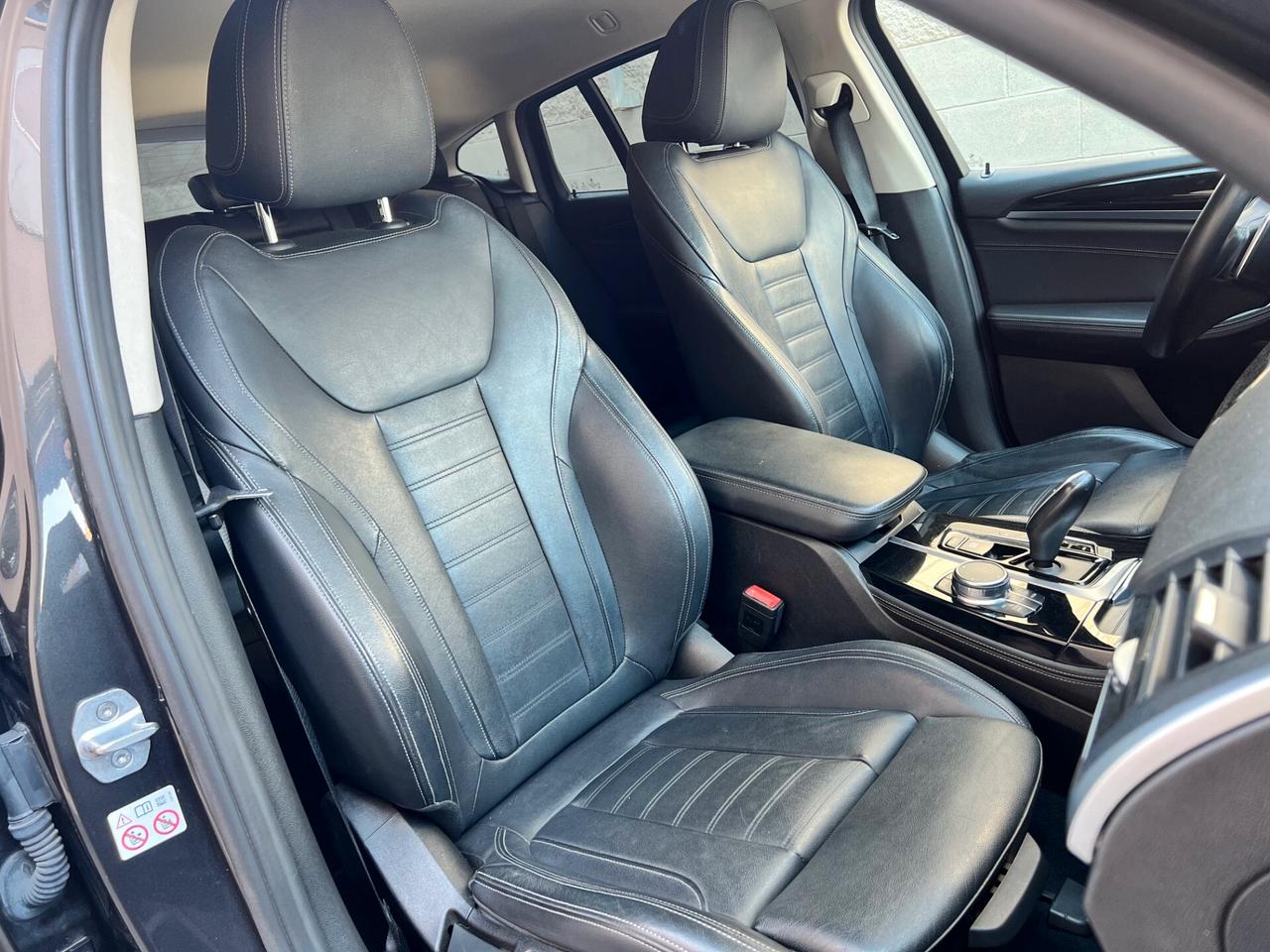 Bmw X4 xdrive20d xLine AUTOM. NAVI/LED/PELLE/19; PERFETTA