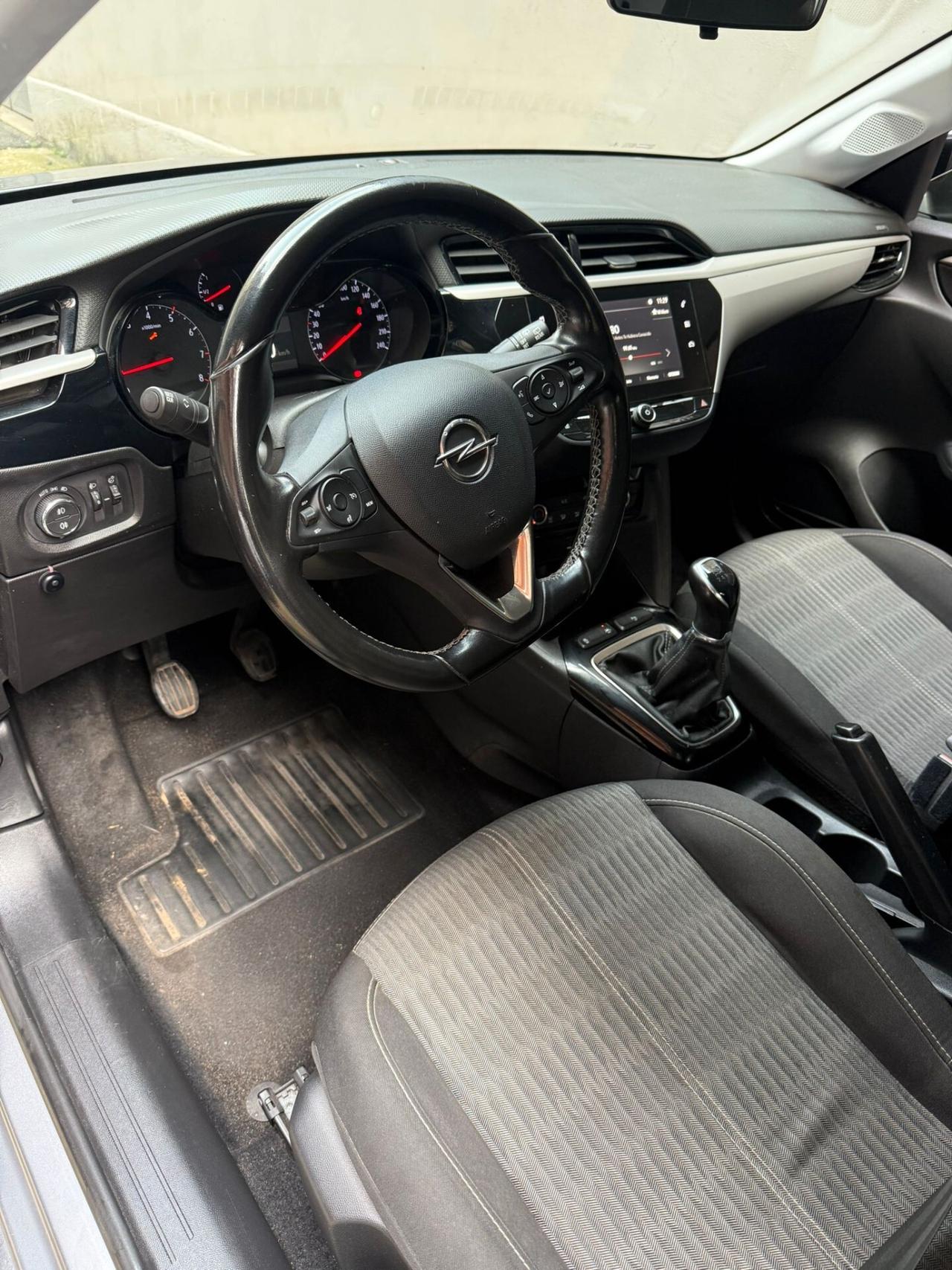 Opel Corsa 1.2 Blitz Edition