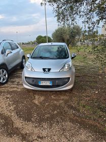 Peugeot 107 1.0 68CV 3p. Plaisir