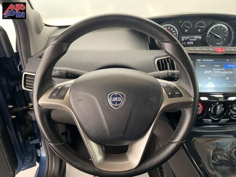 Lancia Ypsilon 1.0 FireFly 5 porte S&S Hybrid Gold