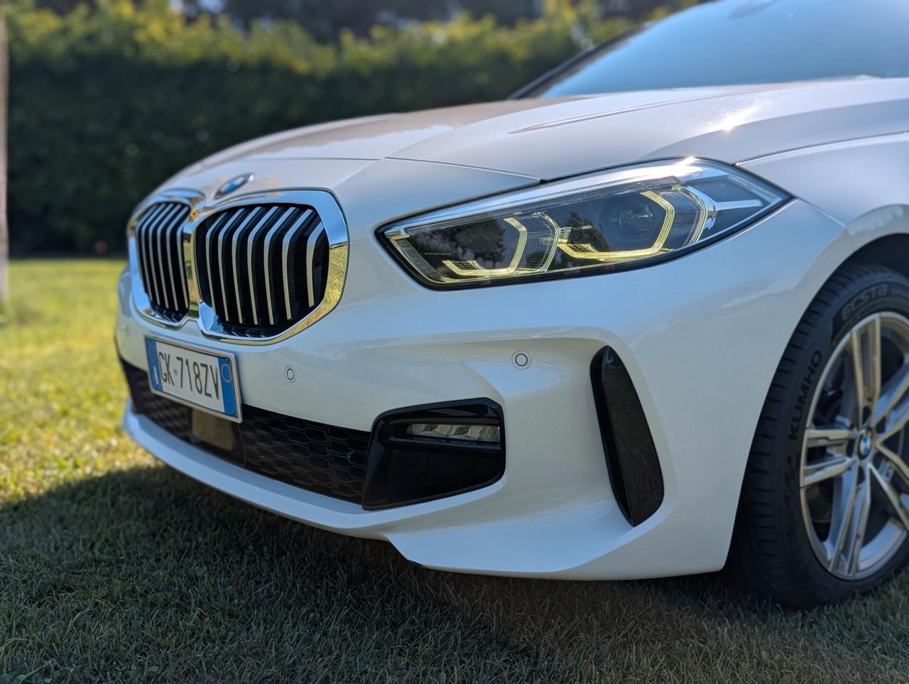Bmw 116 116d 5p. Msport