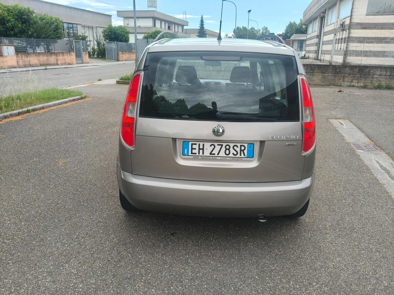 Skoda Roomster 1.2 SOLAMENTE 73.000 KM