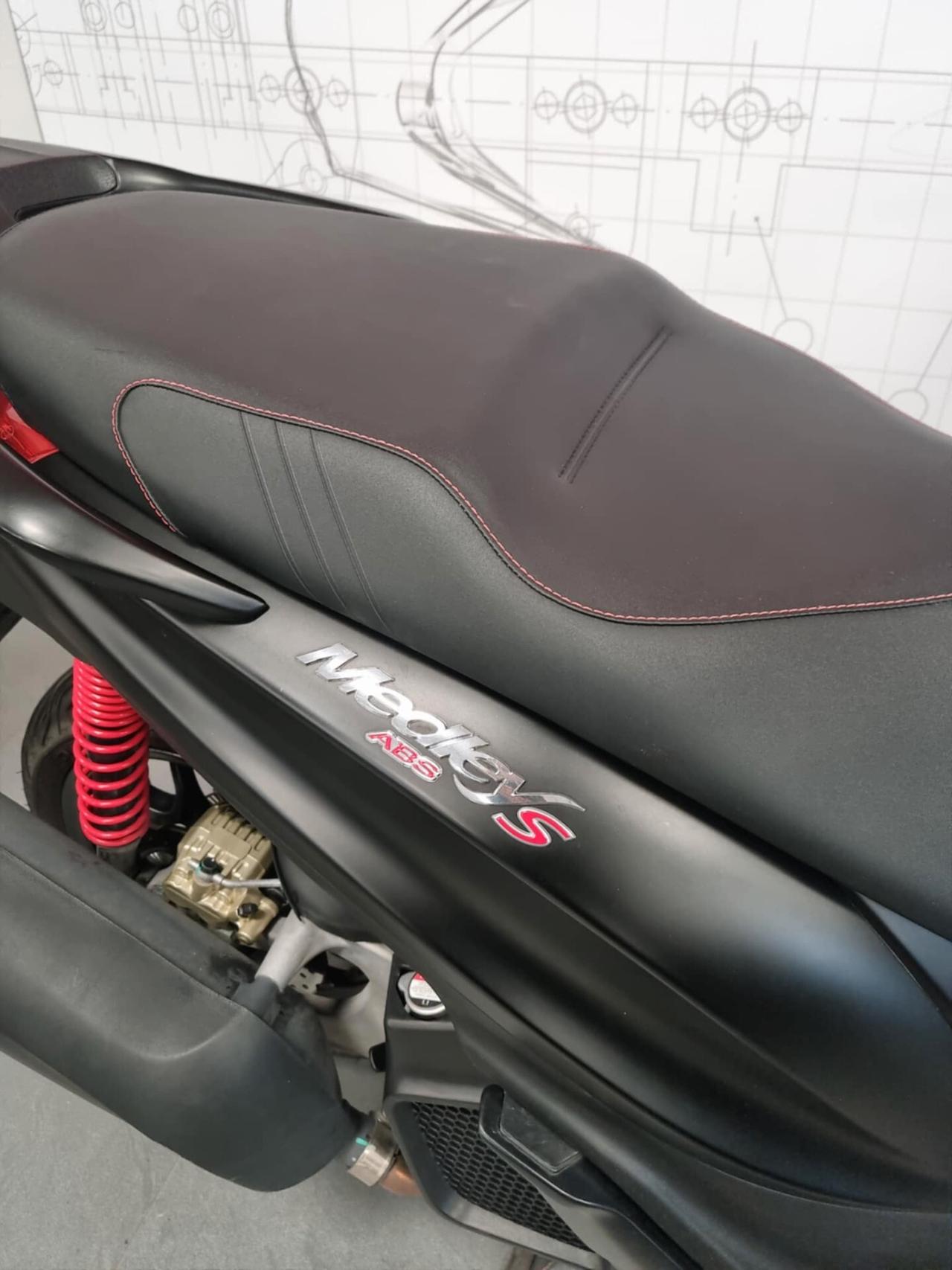 Piaggio Medley 125 - 2024 - 8464 km