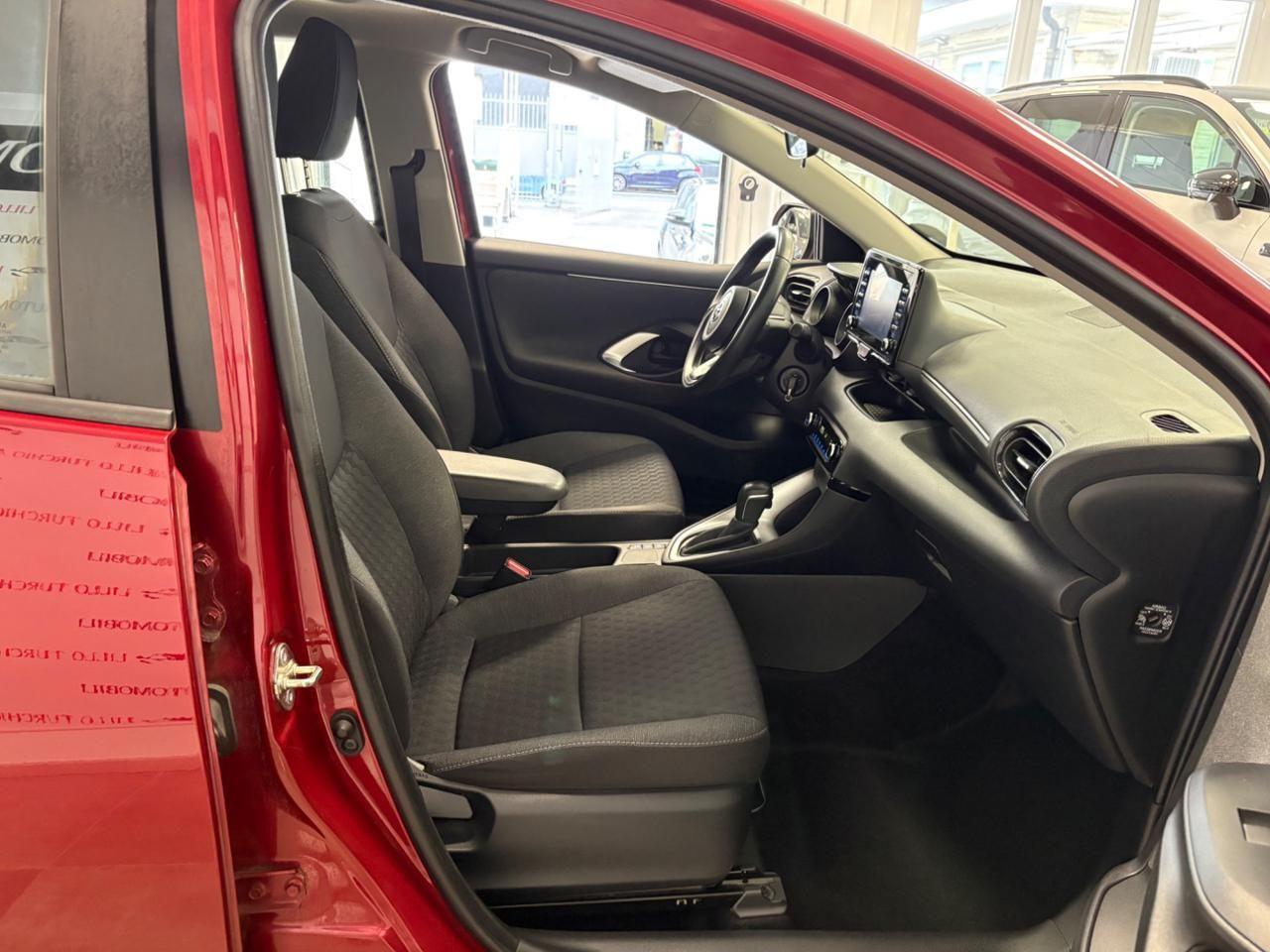 Toyota Yaris 1.5 Hybrid 5 porte Trend FULL LED PREZZO REALE!