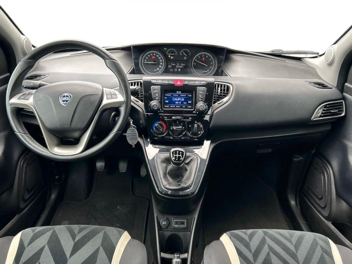 LANCIA Ypsilon III 2015 - ypsilon 1.2 Gold 69cv my16