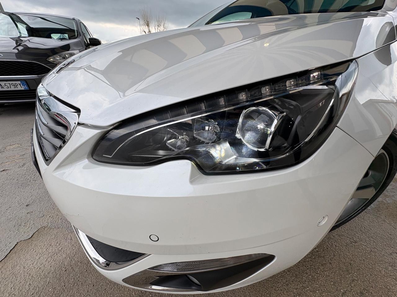 Peugeot 308 BlueHDi 150 S&S EAT6 SW Allure