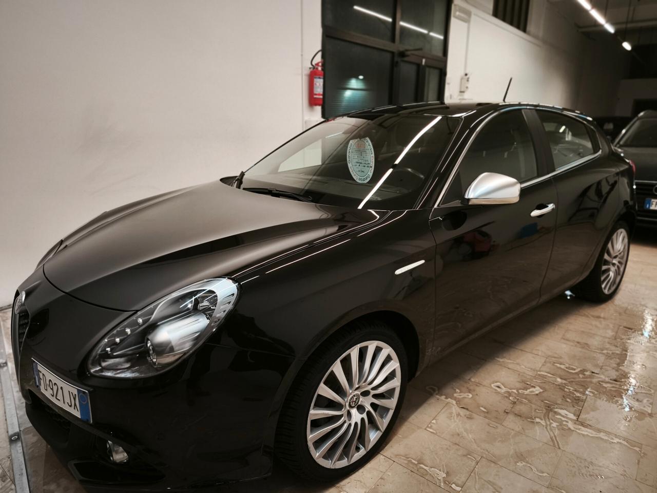 Alfa Romeo Giulietta 1.6 JTDm-2 120 CV Distinctive