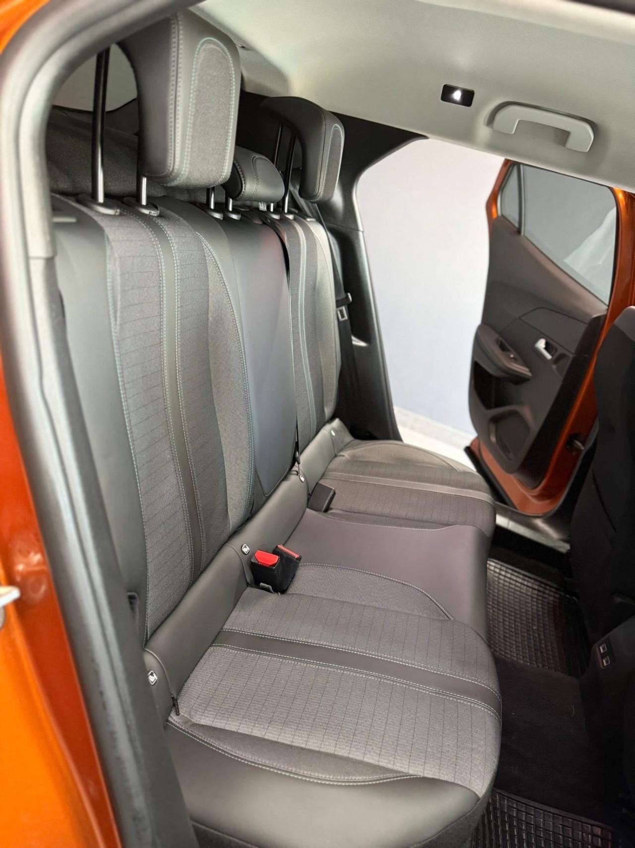 Peugeot 2008 BlueHDi 130 CV EAT8 Allure Pack 2022